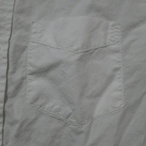 OLD NAVY | Slim Fit | large | 100% Cotton | Textured White Button-Up Dress Shirt - Picture 11 of 16
